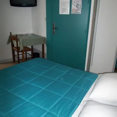 拉格罗特酒店 2*