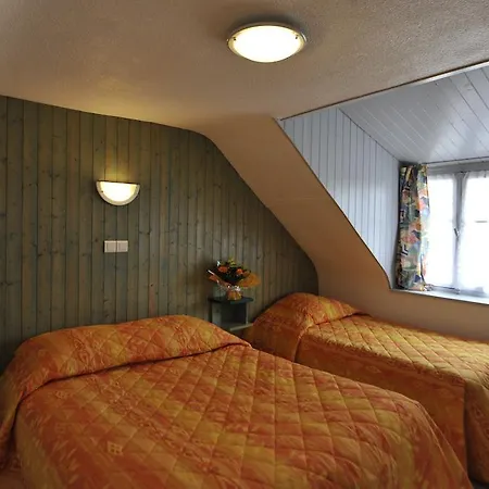 Hotell De La Grotte 2*