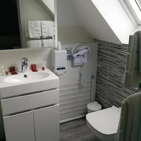 Hotell De La Grotte Aix-les-Bains