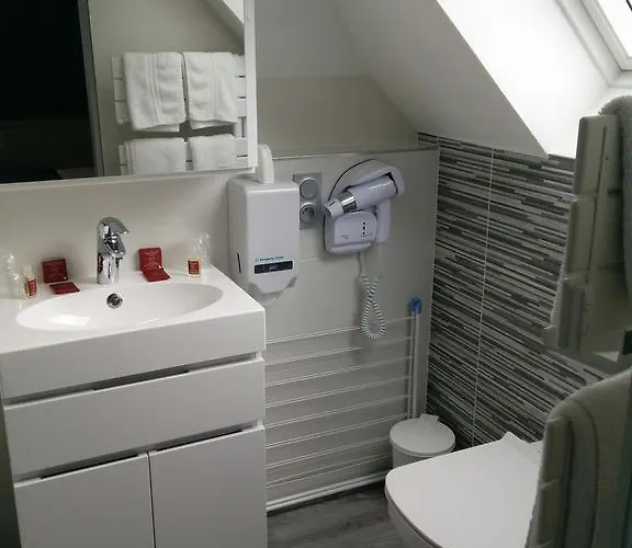 Hotell De La Grotte Aix-les-Bains