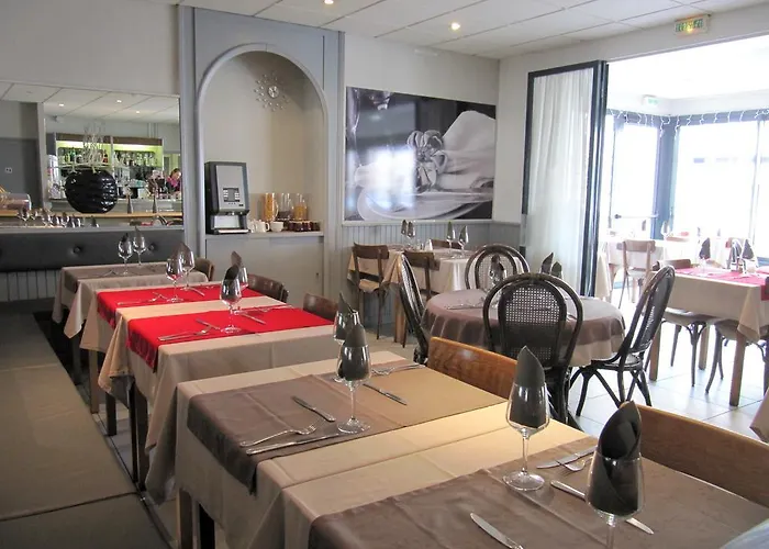 Hotell De La Grotte Aix-les-Bains