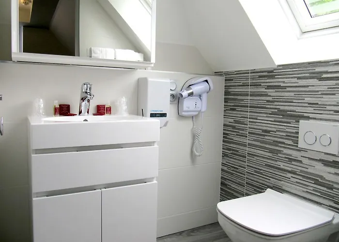 De La Grotte Aix-les-Bains